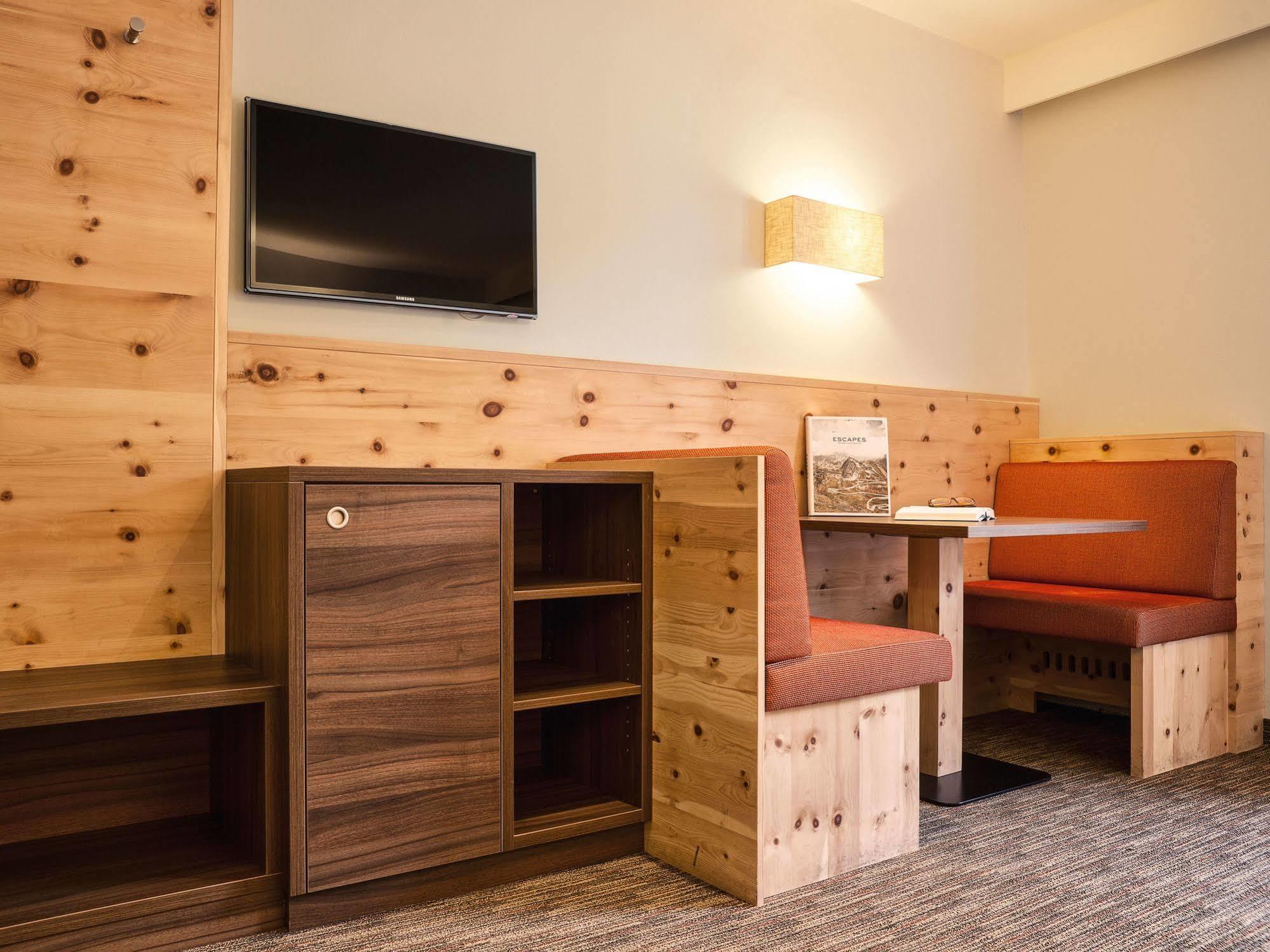 Hotel Cristallo Solda Luaran gambar